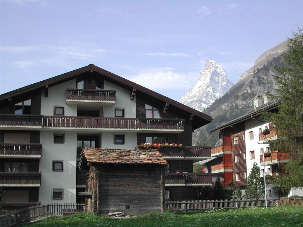 Haus Arbgrat Apartamento Zermatt Exterior foto